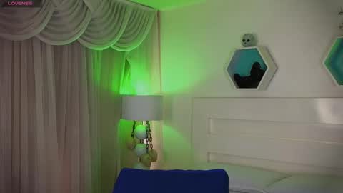 Snapshot of farahh_magdaly chatting on October 24, 2025, 12:12 pm Farah online show from October 24, 2025, 12:12 pm