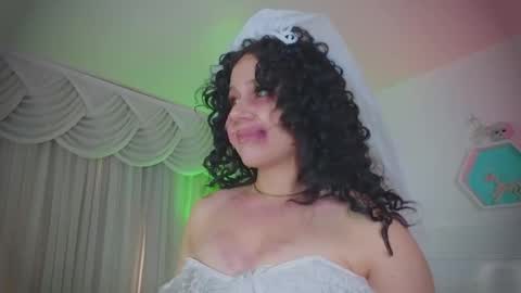 Snapshot of farahh_magdaly chatting on October 31, 2025, 12:06 pm Farah online show from October 31, 2025, 12:06 pm