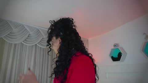 Snapshot of farahh_magdaly chatting on November 1, 2025, 12:07 pm Farah online show from November 1, 2025, 12:07 pm