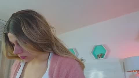 Snapshot of farahh_magdaly chatting on November 20, 2025, 12:05 pm Farah online show from November 20, 2025, 12:05 pm