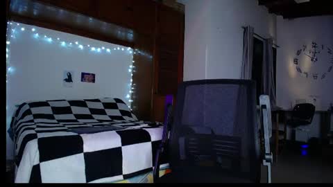 farid_24 online show from July 11, 2026, 2:58 am