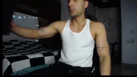 farid_24 online show from July 14, 2026, 4:28 am