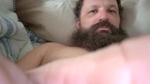 Snapshot of farm2boy chatting on March 19, 2026, 5:39 pm Farm2boy online show from March 19, 2026, 5:39 pm