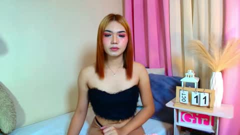 Snapshot of farrah_marie chatting on October 11, 2025, 12:43 am Farrah Zarake online show from October 11, 2025, 12:43 am