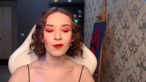 Fascinating   Eyes online show from June 4, 2026, 7:09 pm
