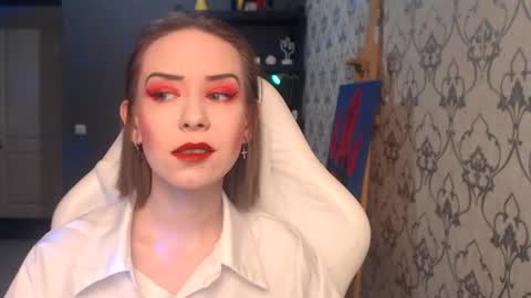 Fascinating   Eyes online show from July 24, 2026, 7:12 pm