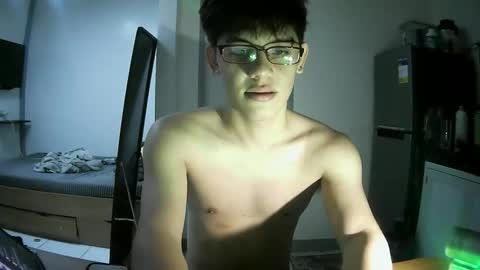 Snapshot of fastfucker_22 chatting on March 19, 2026, 6:50 am fastfucker_22 online show from March 19, 2026, 6:50 am