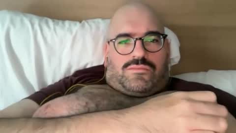 Snapshot of fatandfurry chatting on September 30, 2025, 4:45 pm Mammouth online show from September 30, 2025, 4:45 pm