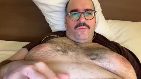 Snapshot of fatandfurry chatting on October 23, 2025, 8:29 pm Mammouth online show from October 23, 2025, 8:29 pm