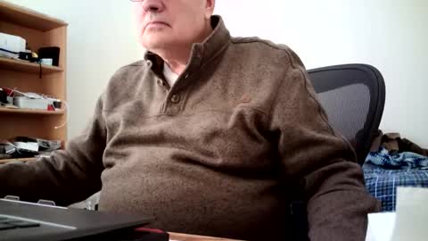 Snapshot of fatbellyitalian3 chatting on March 2, 2026, 7:32 pm fatbellyitalian3 online show from March 2, 2026, 7:32 pm