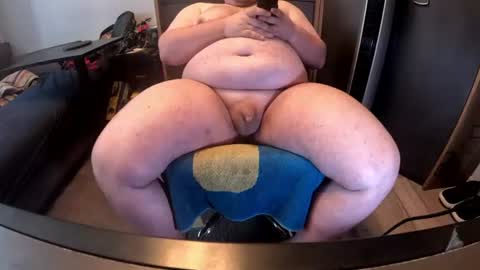 fatchubbybearguy online show from July 10, 2026, 8:29 am