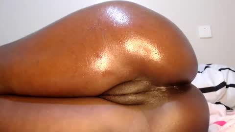 Snapshot of fatpussy_ebony chatting on March 10, 2025, 3:52 pm lexie online show from March 10, 2025, 3:52 pm