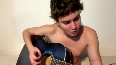 Snapshot of faustfrost chatting on December 16, 2025, 5:45 am Faust online show from December 16, 2025, 5:45 am