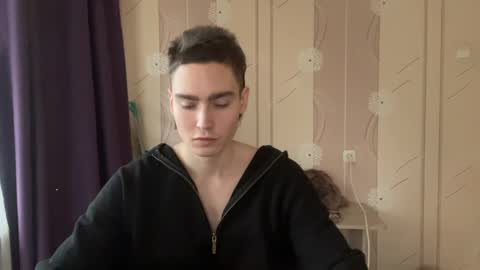 Snapshot of faustfrost chatting on April 3, 2026, 12:47 pm Faust online show from April 3, 2026, 12:47 pm