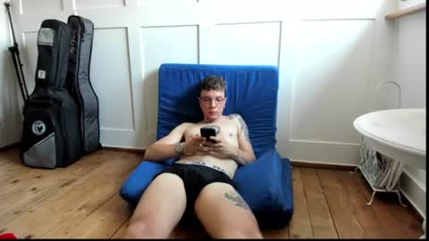 fausto896098 online show from June 26, 2026, 1:48 pm