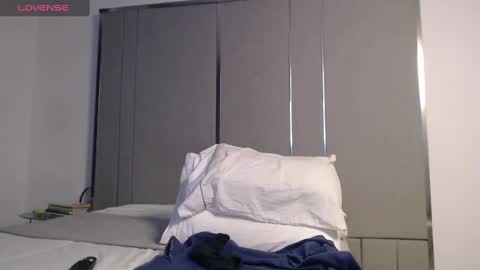 FAUSTO online show from December 12, 2024, 7:08 am