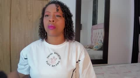 Snapshot of faver_1 chatting on November 8, 2025, 11:54 am Faver online show from November 8, 2025, 11:54 am