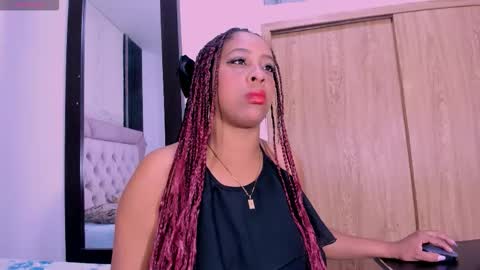 Snapshot of faver_1 chatting on November 25, 2025, 12:27 pm Faver online show from November 25, 2025, 12:27 pm