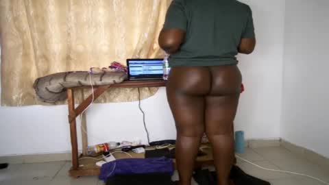 favgal online show from February 22, 2026, 6:46 am