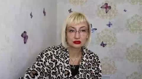 Snapshot of favorite_angel chatting on February 8, 2025, 9:24 am favorite_angel online show from February 8, 2025, 9:24 am