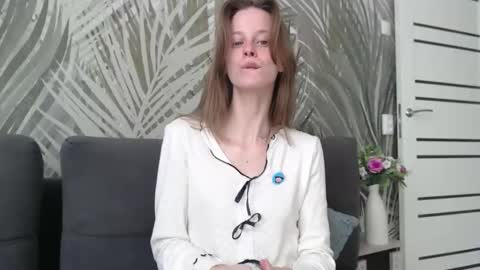 favoriteyour online show from April 1, 2026, 6:03 am