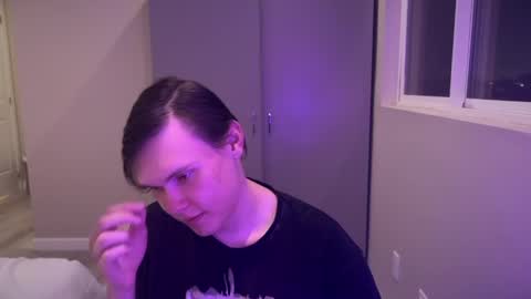 faxxyt online show from February 1, 2025, 3:52 am