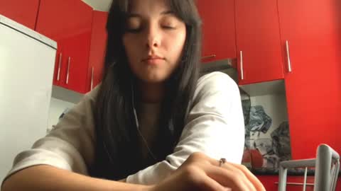 Snapshot of fayehendrik chatting on July 19, 2026, 9:24 am Yulia online show from July 19, 2026, 9:24 am