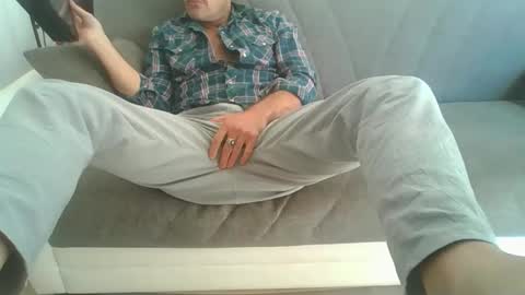 fedelion online show from October 3, 2025, 1:08 pm