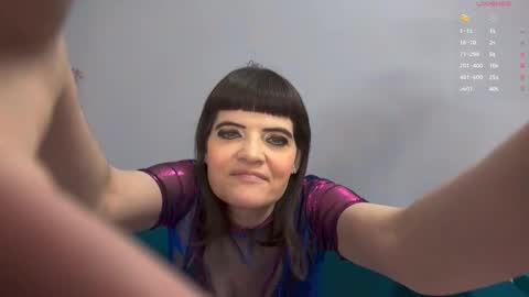 Laura online show from November 1, 2025, 9:28 pm