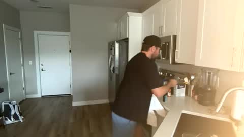 Ethan Slayher online show from May 30, 2026, 12:19 am