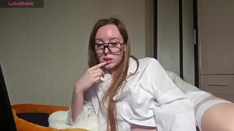 Felicia online show from May 18, 2026, 6:14 pm