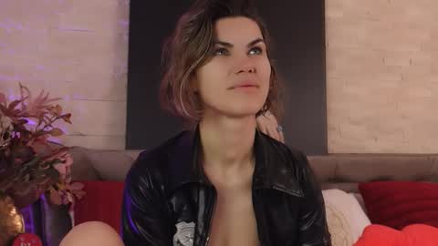 Snapshot of feliciakrige chatting on February 15, 2026, 8:05 pm FeliciaKrige online show from February 15, 2026, 8:05 pm