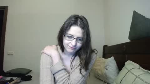 Felicia online show from January 24, 2025, 6:46 pm