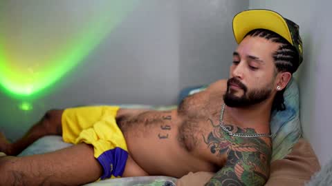 Felix Candela  online show from January 5, 2025, 6:02 pm