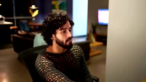 Felix Candela  online show from January 17, 2025, 4:49 am