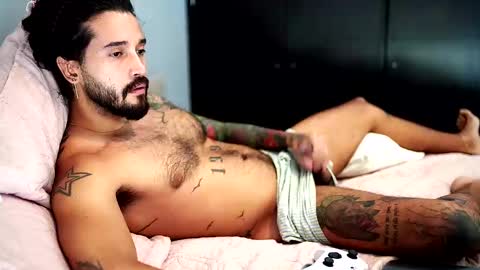 Felix Candela  online show from January 27, 2025, 5:26 pm