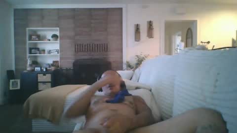 felixrlarios25 online show from July 28, 2026, 5:34 pm