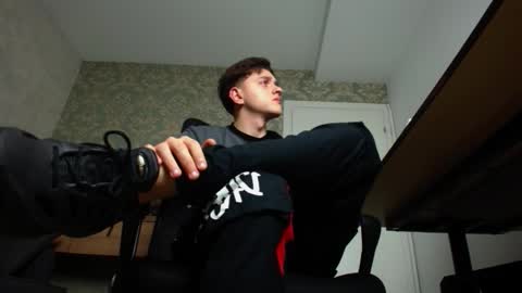 FelixStark online show from November 5, 2025, 5:29 am