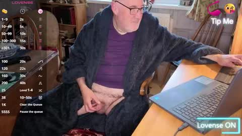 Adam online show from November 5, 2025, 8:03 am