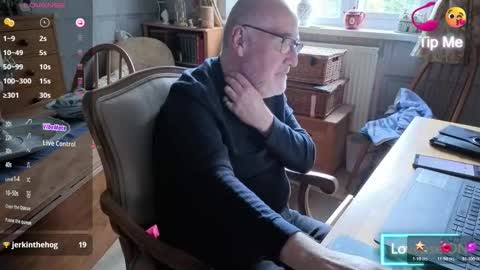 Adam online show from November 13, 2025, 3:00 pm