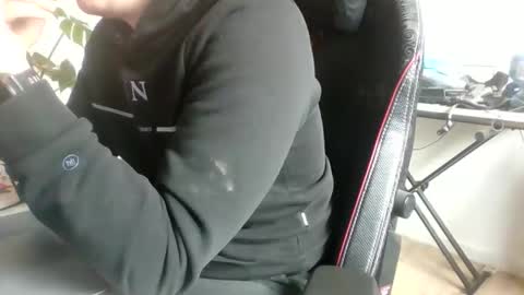 Snapshot of fem_alice_louis_dom chatting on February 2, 2026, 1:21 pm fem_alice_louis_dom online show from February 2, 2026, 1:21 pm