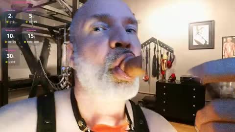 Piggy online show from March 11, 2025, 12:44 am