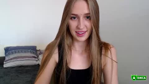 Femke online show from September 11, 2025, 1:44 pm