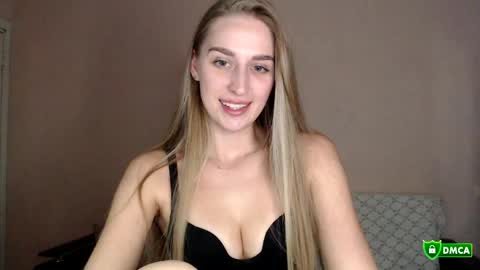 Femke online show from June 2, 2026, 8:11 pm