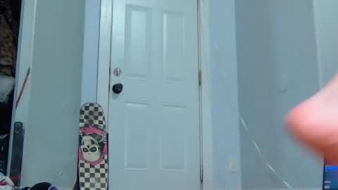 Snapshot of feralasf chatting on February 20, 2025, 11:31 am FE fee online show from February 20, 2025, 11:31 am