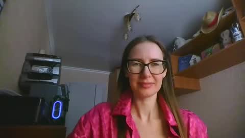 feraliss online show from January 18, 2026, 10:41 am