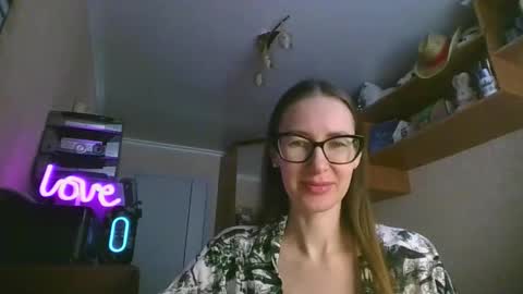 feraliss online show from February 1, 2026, 10:25 am