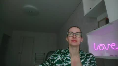 feraliss online show from April 13, 2026, 10:10 am