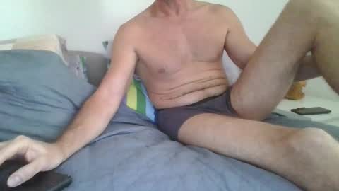 fergi1999 online show from October 8, 2025, 2:04 pm