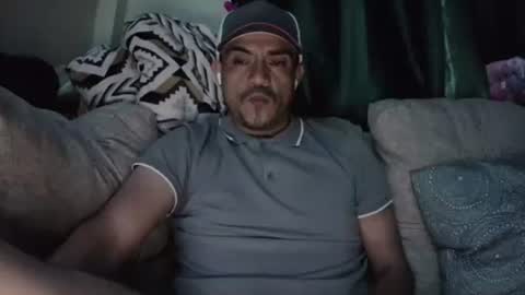 fernand89 online show from February 26, 2025, 6:26 am